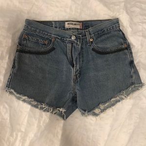 Vintage Levi’s 505 custom high waisted jean shorts